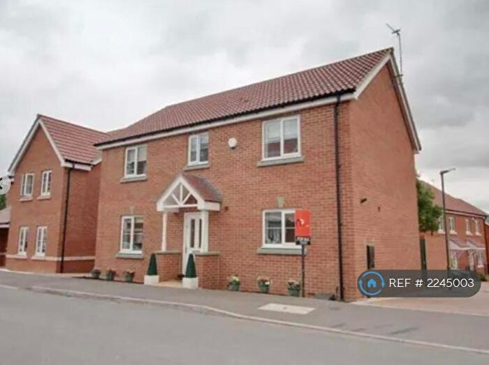 4 Bedroom Detached House To Rent In Meek Road, Newent, GL18