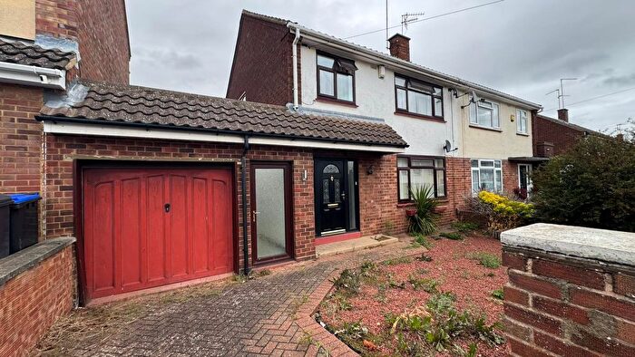 3 Bedroom Property To Rent In The Headlands, Northampton, NN3