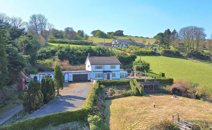 4 Bedroom House For Sale In Ffordd Las, Gwernymynydd, Mold, CH7