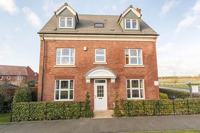 5 Bedroom Property For Sale In Airfield Road, Market Harborough, LE16