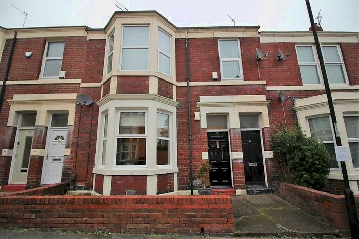 2 Bedroom Flat To Rent In Shortridge Terrace, Jesmond, Newcastle Upon Tyne, NE2