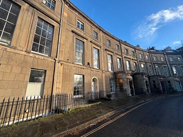 2 Bedroom Flat To Rent In The Paragon, Clifton, BS8