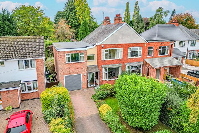 3 Bedroom Semi-Detached House For Sale In Kirby Lane, Kirby Muxloe, LE9