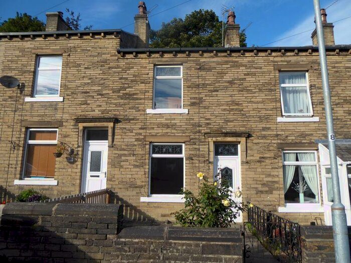 2 Bedroom Terraced House To Rent In Smithy Carr Lane, Brighouse, HD6