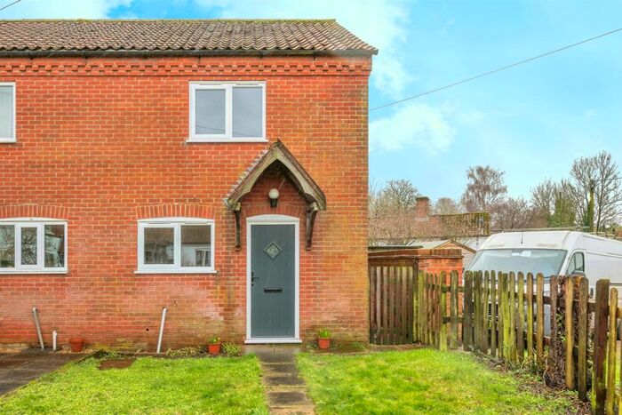 2 Bedroom Semi-Detached House For Sale In The Street, Lyng, Norwich, NR9