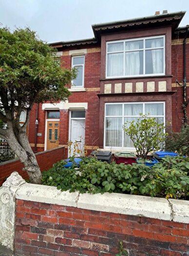 4 Bedroom Terraced House For Sale In Caunce Street, Blackpool, FY1
