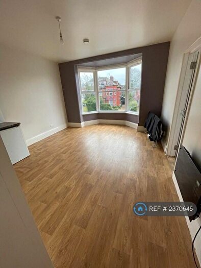 1 Bedroom Flat To Rent In Carysfort Road, Bournemouth, BH1