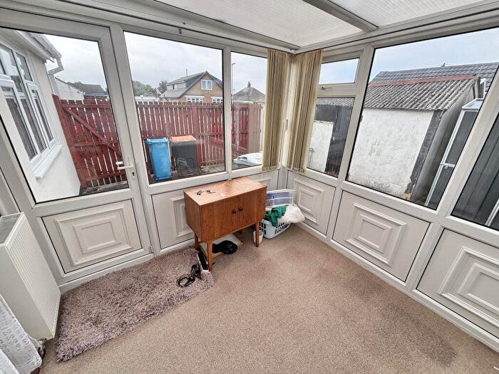 2 Bedroom Bungalow For Sale In Bardsway, Thornton, FY5