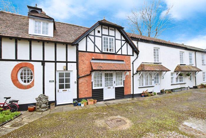 1 Bedroom Retirement Property For Sale In Fore Street, Topsham, Exeter, EX3