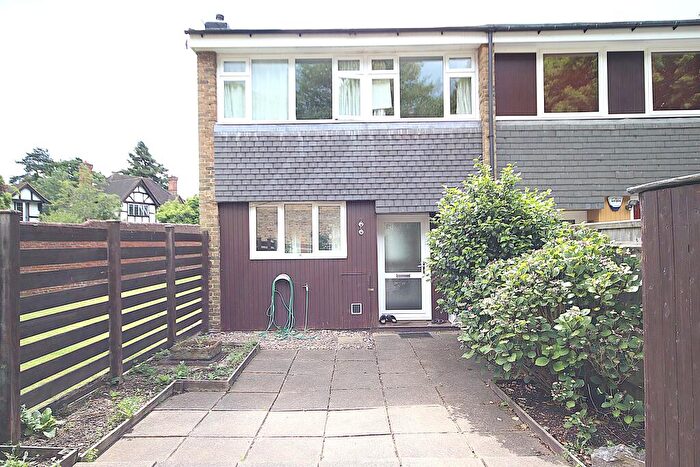 3 Bedroom End Of Terrace House For Sale In Lynton Green, Maidenhead, SL6
