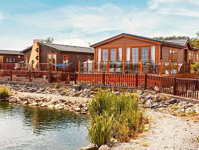 2 Bedroom Park Home For Sale In Willow Grove Park, Sandy Lane, Preesall, Poulton-Le-Fylde, FY6