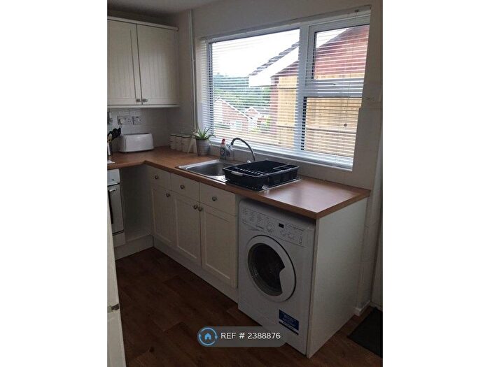 2 Bedroom Bungalow To Rent In Wyebank Road, Tutshill, Chepstow, NP16