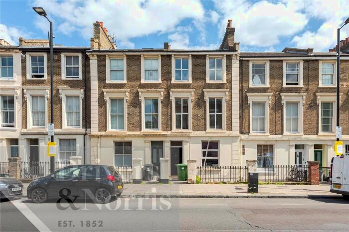 3 Bedroom Flat To Rent In Junction Road, Archway, London, N19