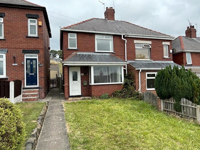 2 Bedroom Semi-Detached House To Rent In Highstone Lane, Worsbrough, S70