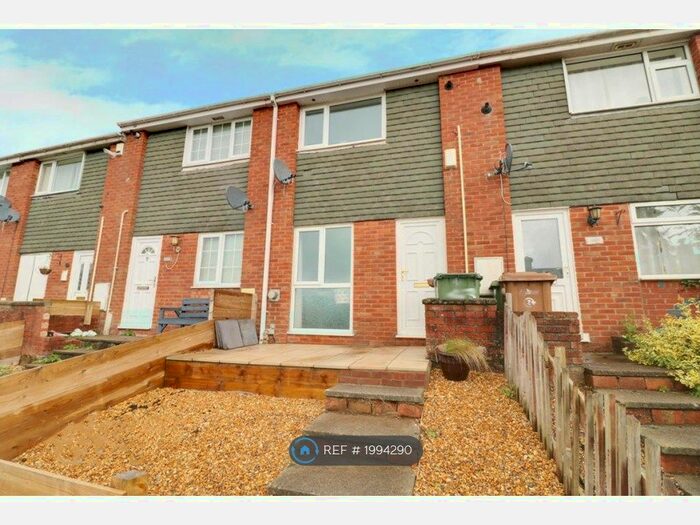 2 Bedroom Terraced House To Rent In Pen Y Cae, Caerphilly, CF83