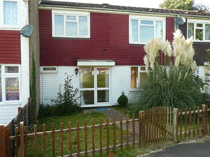 3 Bedroom Terraced House To Rent In Medwin, Wellingborough, NN8