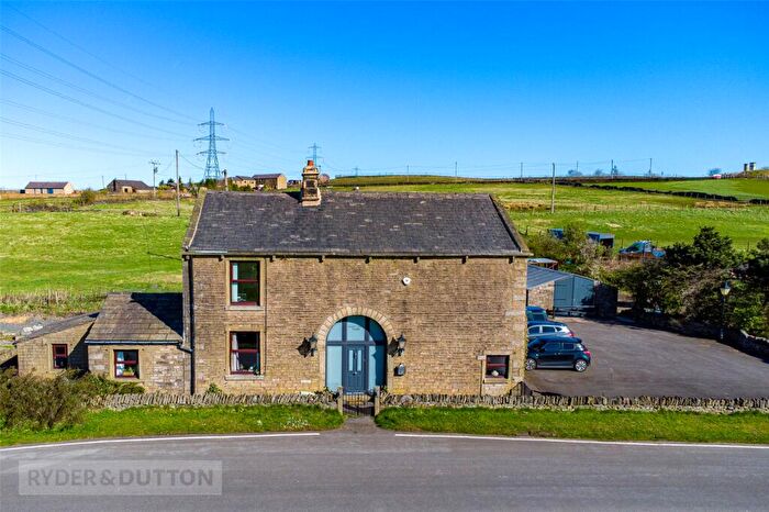 4 Bedroom Detached House For Sale In Thorpe Lane, Scouthead, Saddleworth, OL4