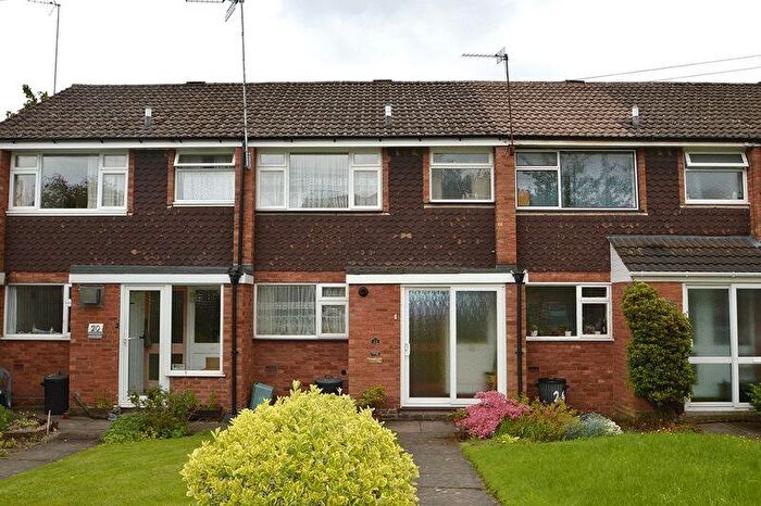 2 Bedroom Town House To Rent In Ritchie Close, Moseley, B13