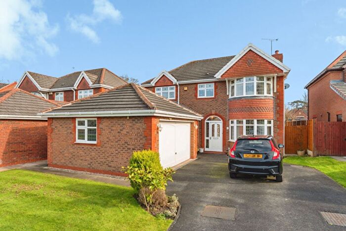 4 Bedroom Detached House For Sale In Manor Park Drive, Great Sutton, Ellesmere Port, Cheshire, CH66