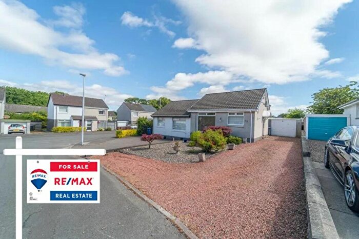 2 Bedroom Semi-Detached House For Sale In Spottiswoode Gardens, Mid Calder, EH53