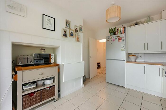 2 Bedroom Detached House For Sale In Earls Drive, Kingsand, Cornwall, PL10