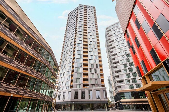 2 Bedroom Flat To Rent In The Filigree, Lewisham, London, SE13