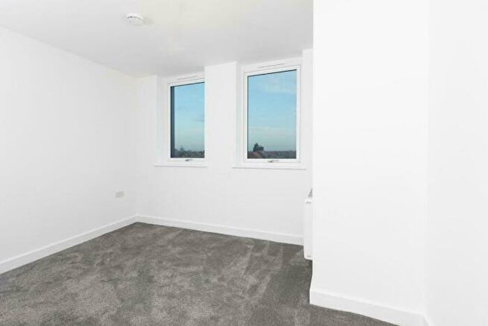 2 Bedroom Flat To Rent In Broadway, Peterborough, PE1