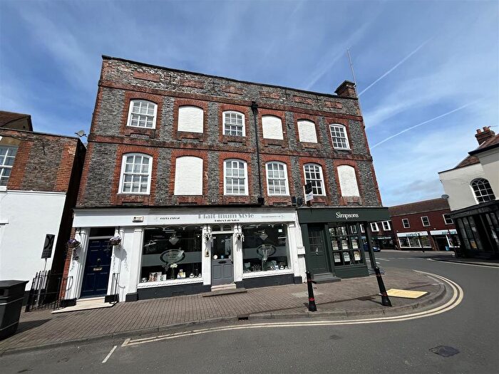 3 Bedroom Flat For Sale In Newbury Street, Wantage, OX12