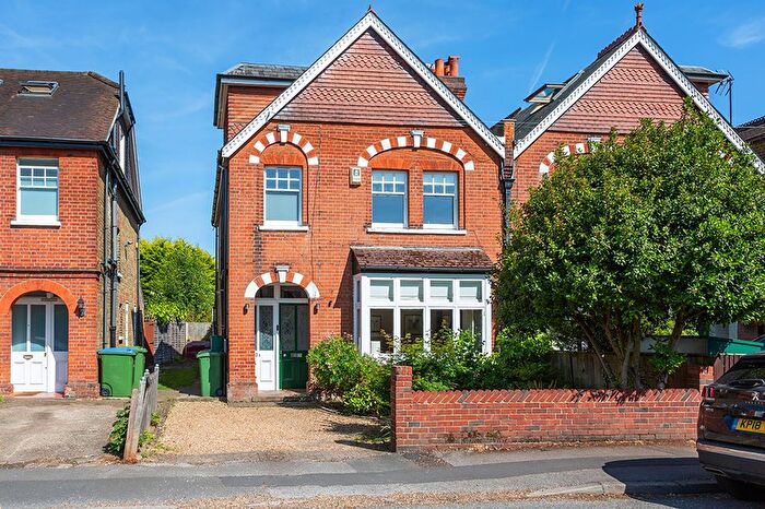 4 Bedroom Property For Sale In Angel Road, Thames Ditton, KT7
