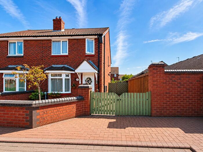 2 Bedroom Semi-Detached House For Sale In Beaumont Court, Wentworth Way, Hull, East Yorkshire, HU9
