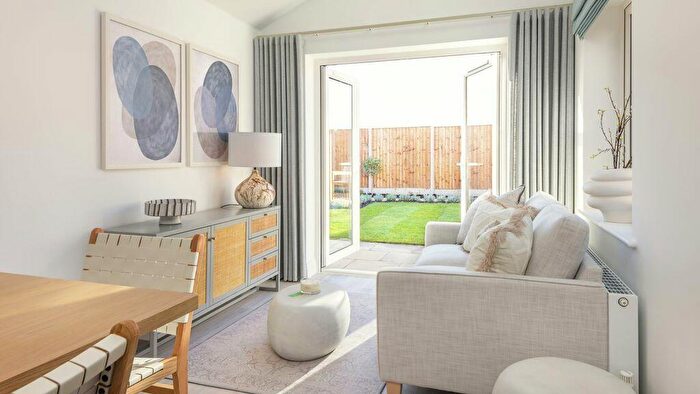 3 Bedroom Semi-Detached House For Sale In Water Lane, Angmering, Littlehampton, BN16