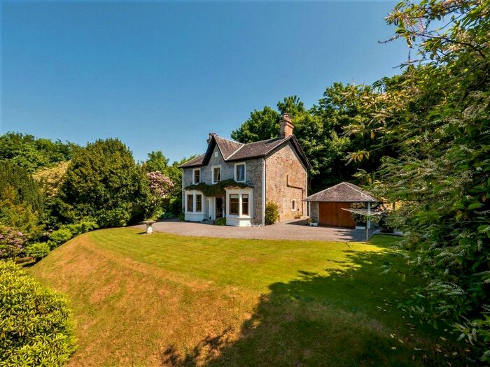 5 Bedroom Detached House For Sale In Dunivard Road, Garelochhead, Argyll And Bute, G84