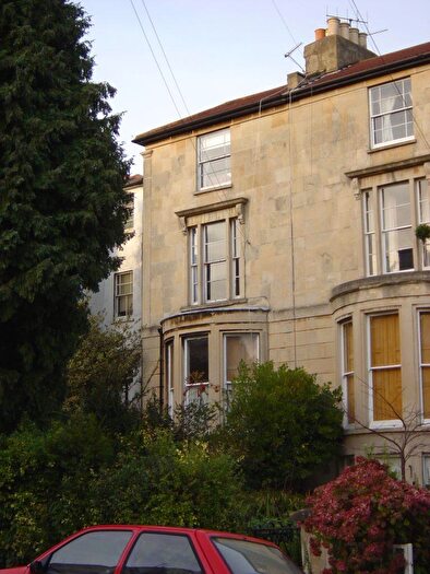 5 Bedroom Flat To Rent In Cotham Side – Top, BS6