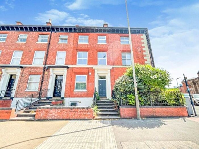 1 Bedroom Detached House To Rent In Welford Road, Leicester, LE2