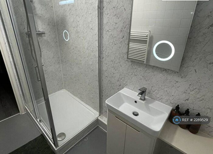 1 Bedroom Flat To Rent In Genesta Road, Westcliff-On-Sea, SS0