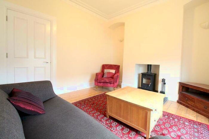 2 Bedroom Flat To Rent In Holburn Road, AB10