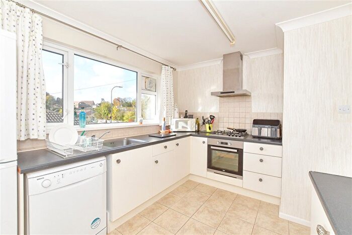 3 Bedroom Detached Bungalow For Sale In Clarendon Close, Brading, Isle Of Wight, PO36