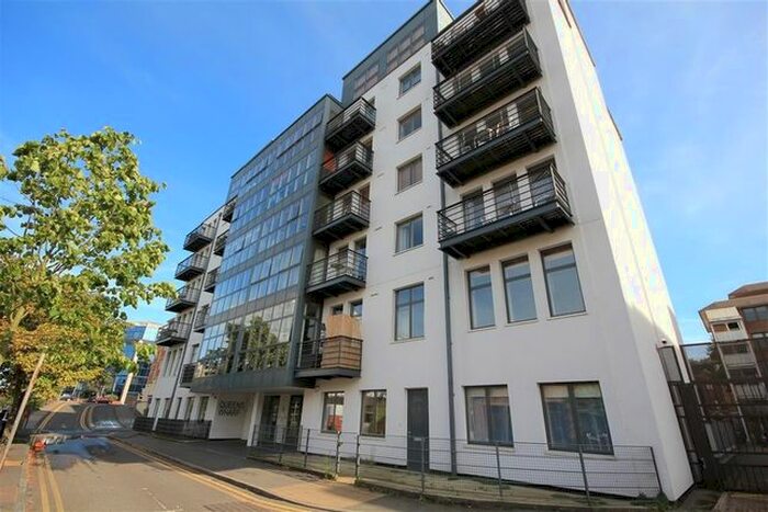 2 Bedroom Flat To Rent In Queens Wharf, Queen's Road, Reading, Berkshire, RG1