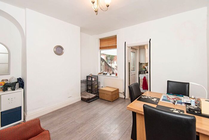 2 Bedroom Terraced House For Sale In Eyre Street East, Chesterfield, S41