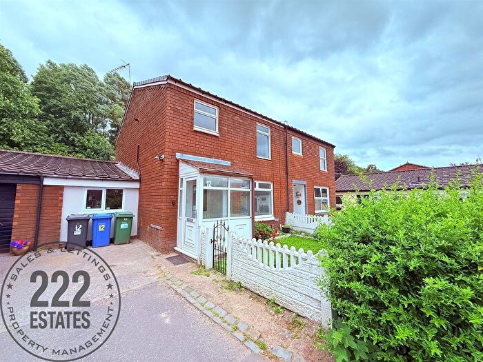 4 Bedroom Semi-Detached House For Sale In Shiggins Close, Great Sankey, Warrington, WA5
