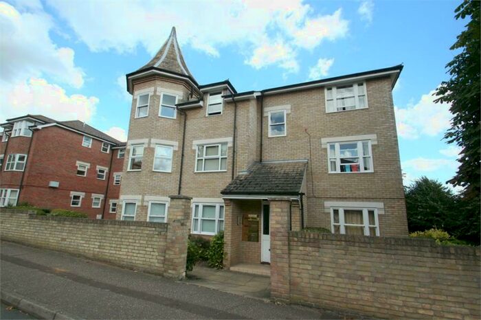 2 Bedroom Flat To Rent In Oxford Road, Colchester, Essex, CO3