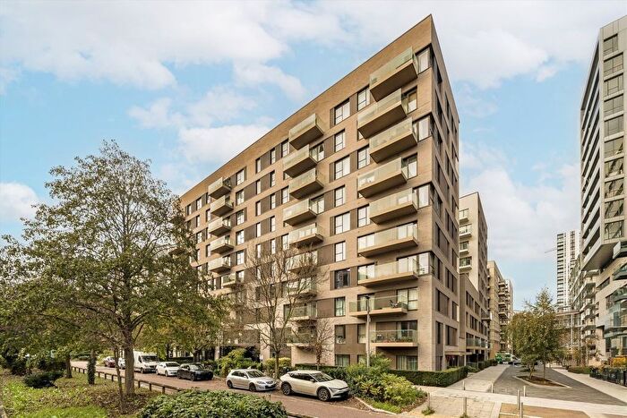 2 Bedroom Flat To Rent In John Harrison Way, Greenwich, SE10