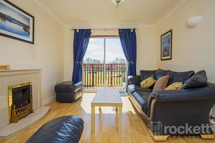 2 Bedroom Flat To Rent In Cricketers Mews, Knutton Road, Newcastle Under Lyme, ST5