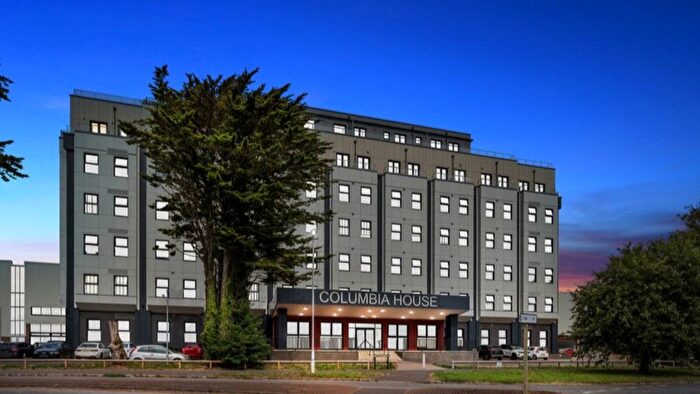 2 Bedroom Flat To Rent In Romany Road, Worthing, BN13