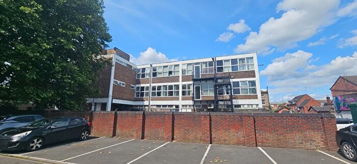 2 Bedroom Apartment To Rent In Station Street, Burton-on-Trent, DE14