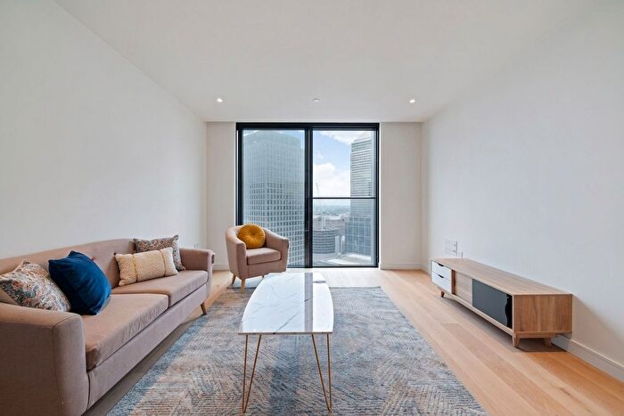 1 Bedroom Flat For Sale In Marsh Wall, Hampton Tower, E14