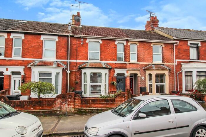 2 Bedroom Terraced House To Rent In Evelyn Street, Old Town, Swindon, SN3