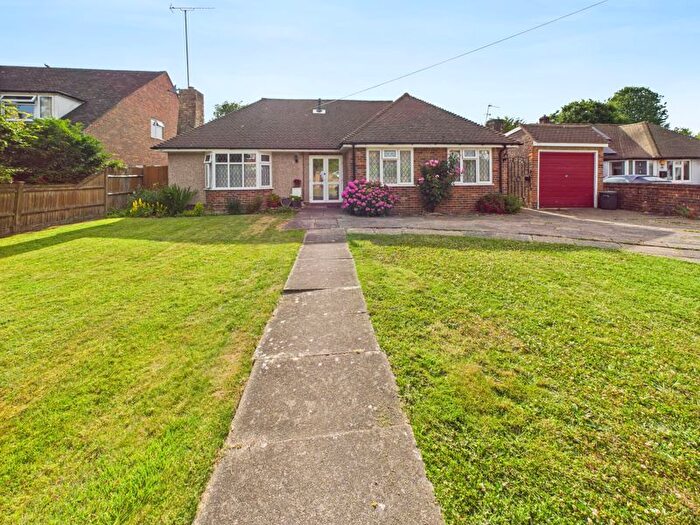 3 Bedroom Detached Bungalow For Sale In Essendene Road, Caterham On The Hill, CR3