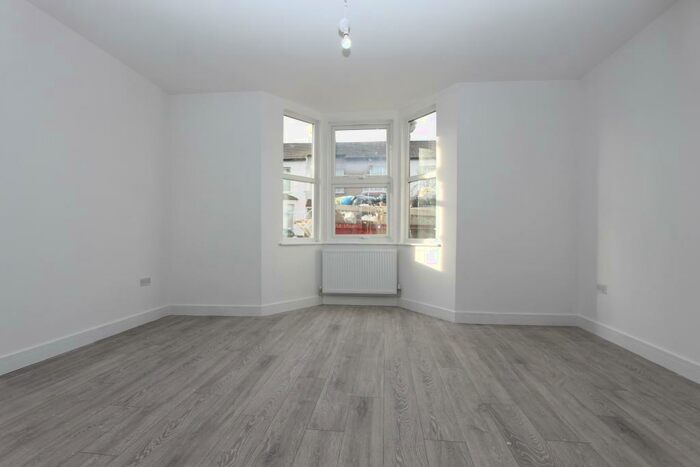 5 Bedroom House To Rent In Tillotson Road, London, N9