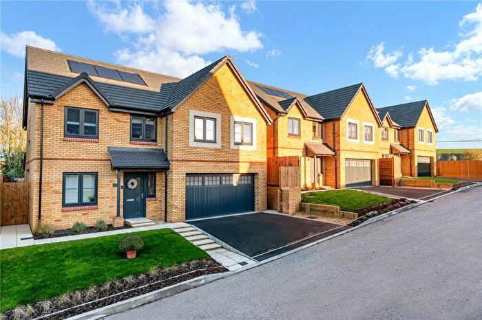 4 Bedroom Detached House For Sale In The Larch, Westbury Leigh, BA13